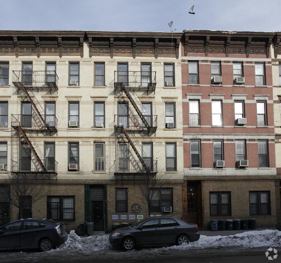 Foto del edificio - 85 Greenpoint Ave