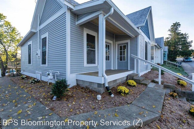 Building Photo - 4 br, 2 bath House - 213 S Maple St