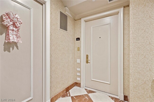 Foto del edificio - 2877 Paradise Rd