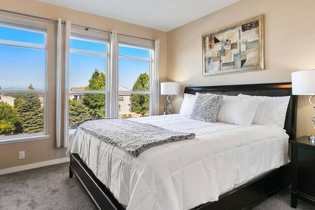 Foto del edificio - 10176 Park Meadows Dr