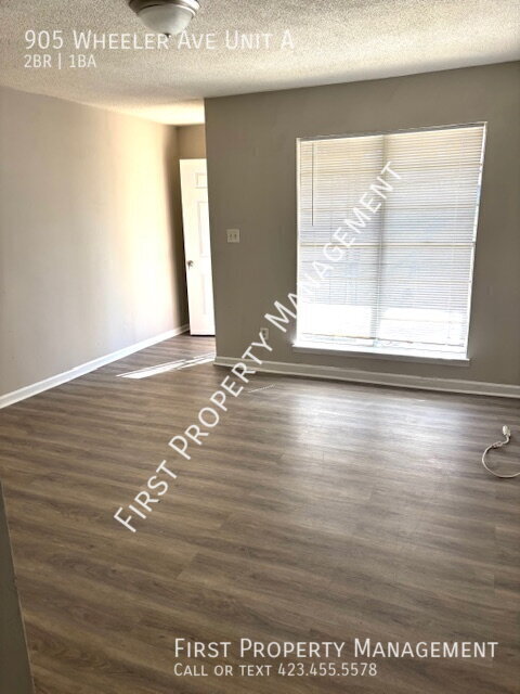 Foto del edificio - East Chattanooga: 2Bed/1bath duplex Unit!