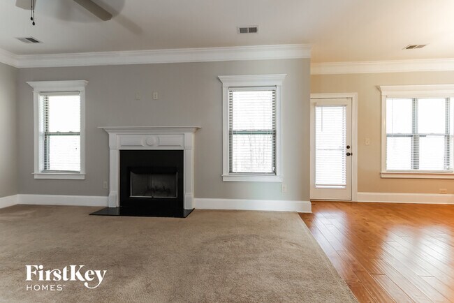 Foto del edificio - 560 Pittman Mill Ct