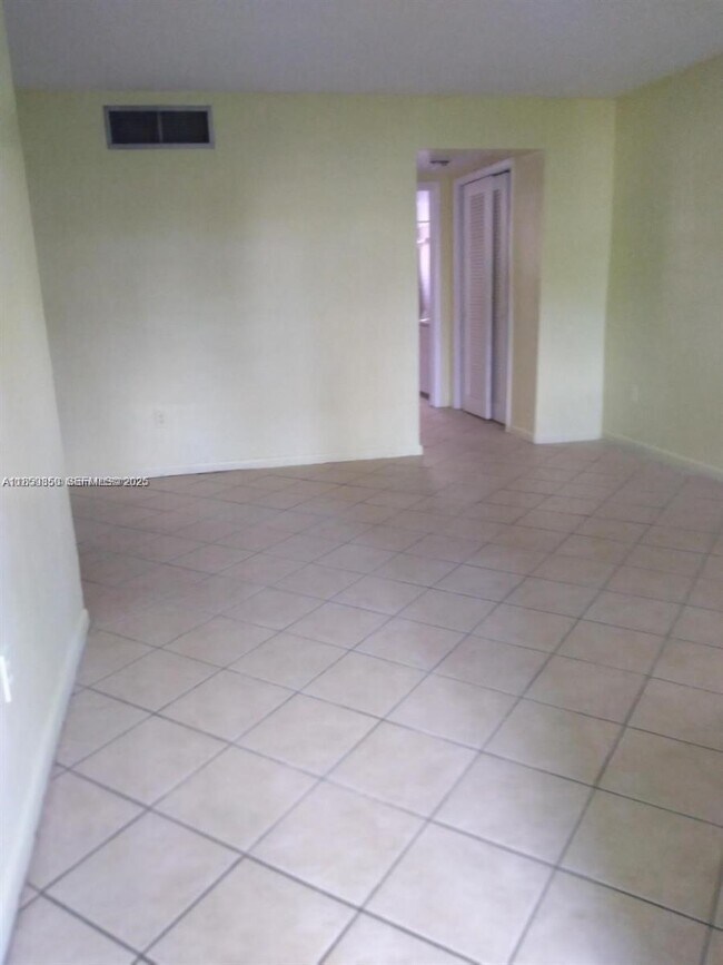 Foto del edificio - 1826 Cleveland St