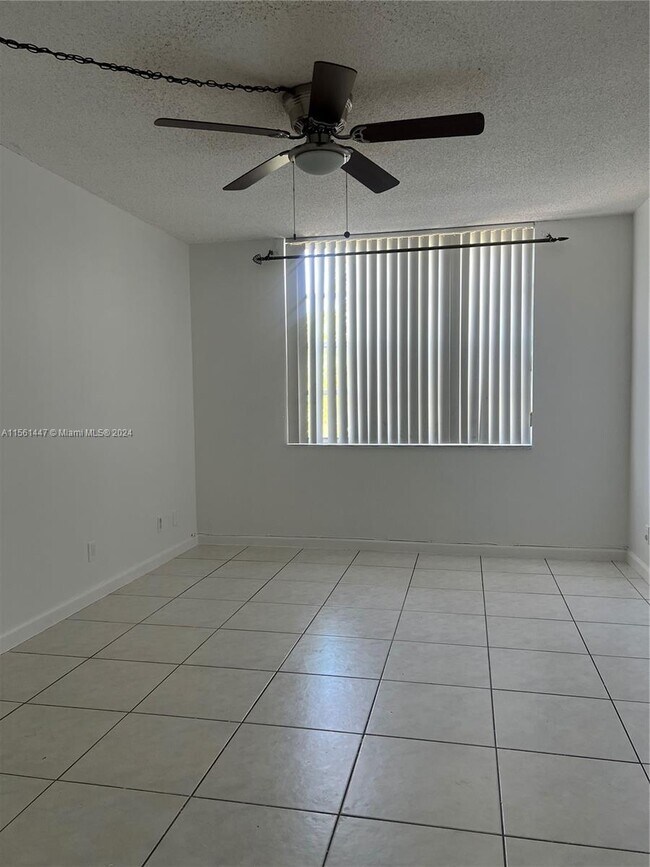 Building Photo - 6700 Cypress Rd