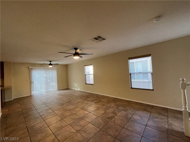 Building Photo - 2435 Ember Mist Ct
