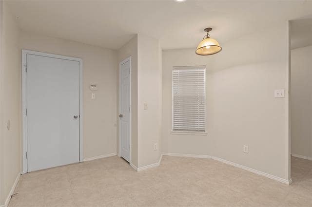 Building Photo - 2920 Groveland Ct