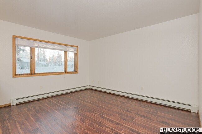 Building Photo - 228 Princess Dr