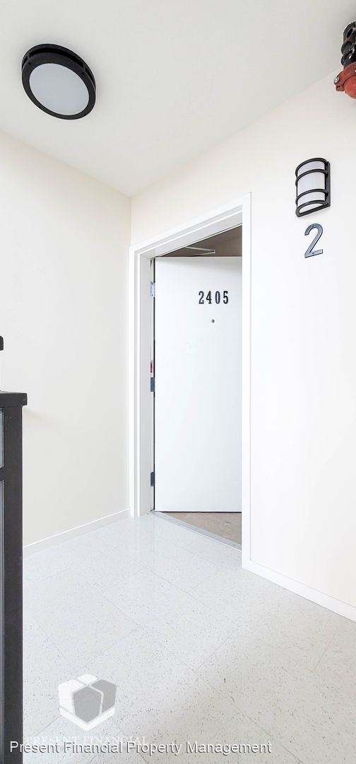 Foto del edificio - 5 br, 4 bath House - 2405 17th Ave