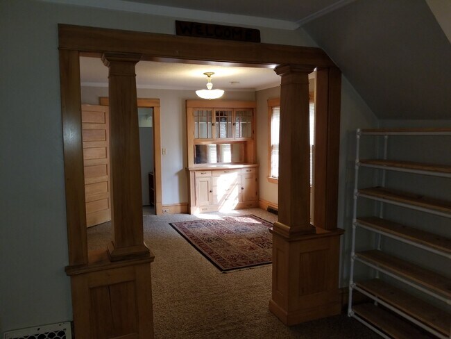 Dining - 1555 Breda Ave