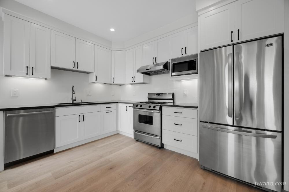 Primary Photo - 2821 Polk St