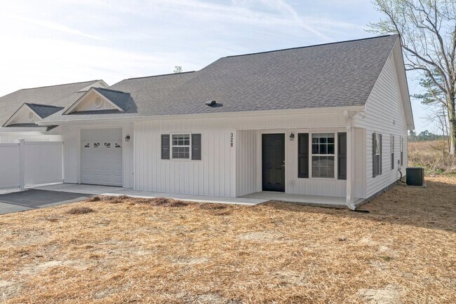 Foto del edificio - New Construction 3 Bedroom/ 2 Bathroom Homes with Garage