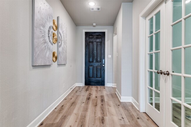 Foto del edificio - 1284 Caprock Dr