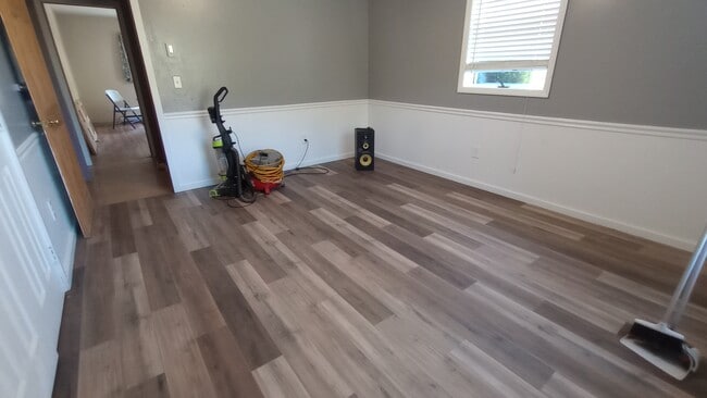 Building Photo - 103 Arapaho Trl