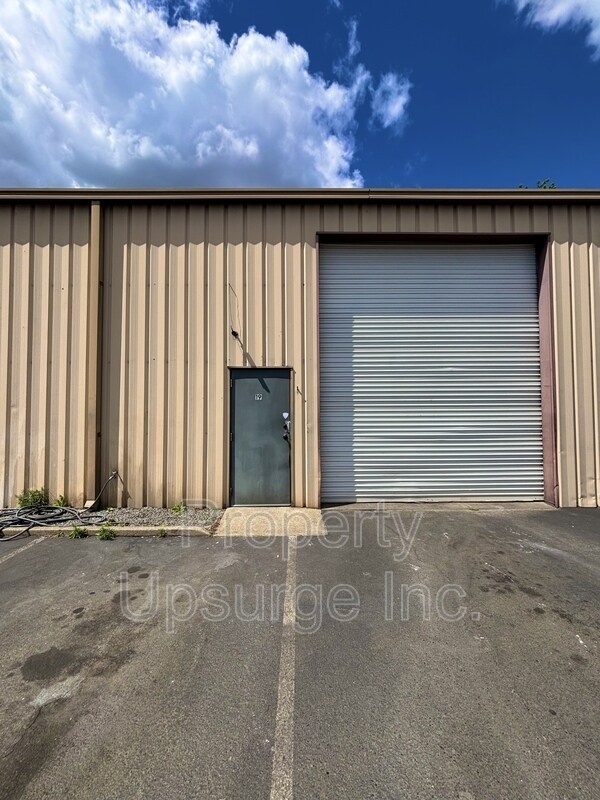 Building Photo - 6200 Stainless Way