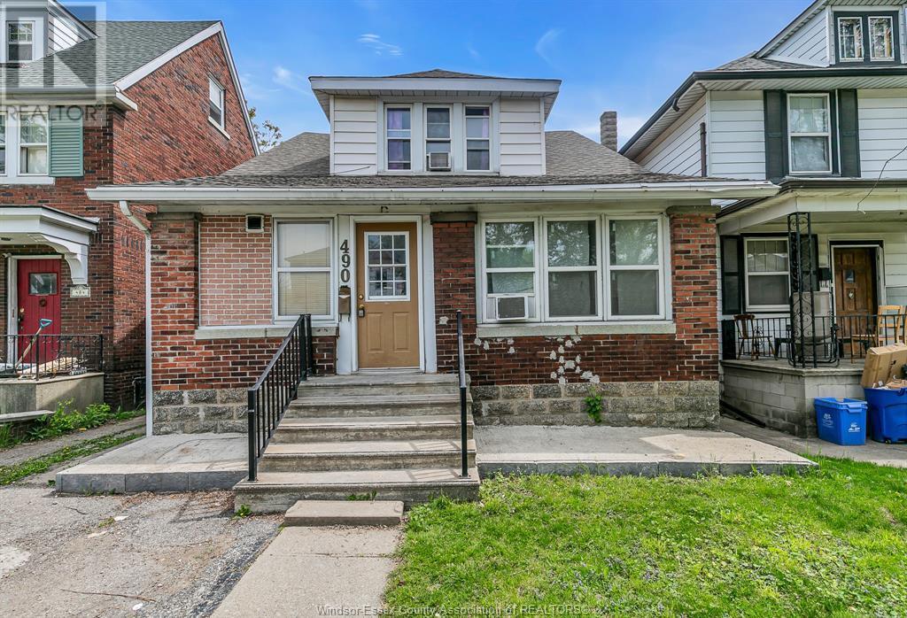 Primary Photo - 490 Campbell Ave