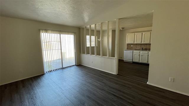 Building Photo - 4017 Manzinita St