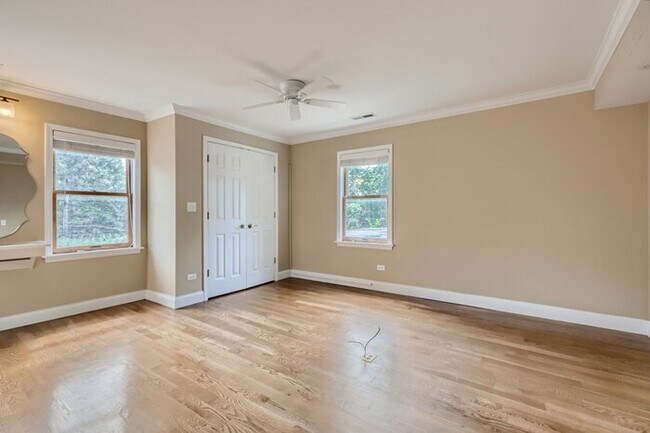 Foto del edificio - 9 South Ridge Avenue, Arlington Heights, I...
