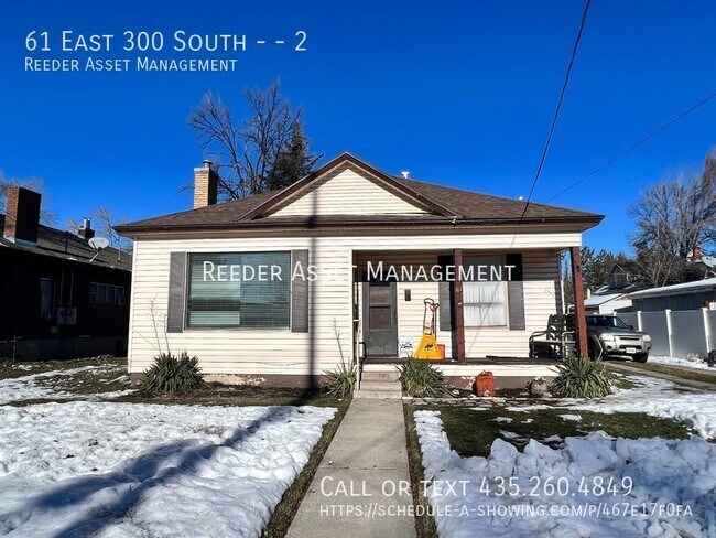 Building Photo - Introducing our 1 bedroom, 1 bathroom grou...