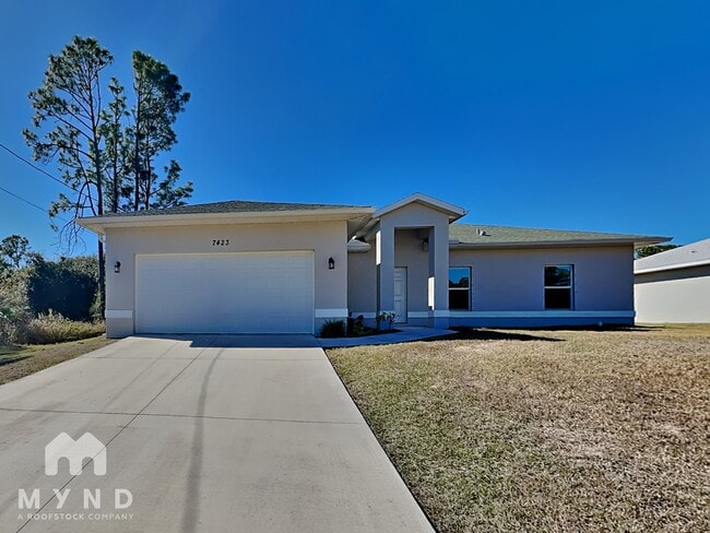 Building Photo - 7423 W Cameo Cir