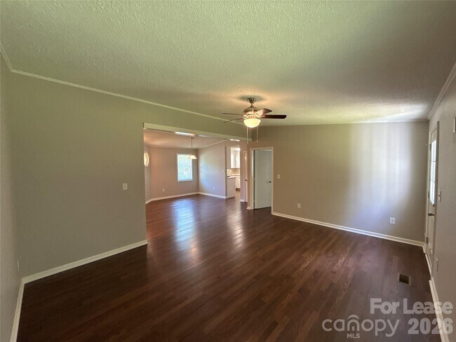 Building Photo - 8209 Terra Linda Ln