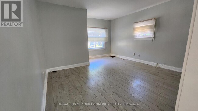 Photo du bâtiment - 207 Olive Ave