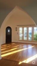Building Photo - 6267 Commodore Sloat Dr