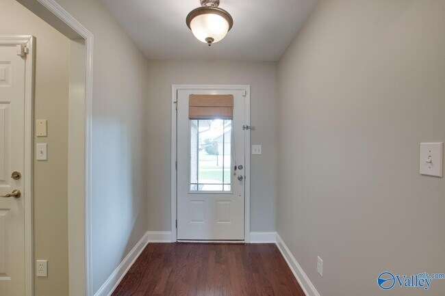 Foto del edificio - 721 River Landing Blvd SW