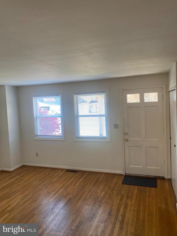 Foto principal - 1605 Lynch Rd