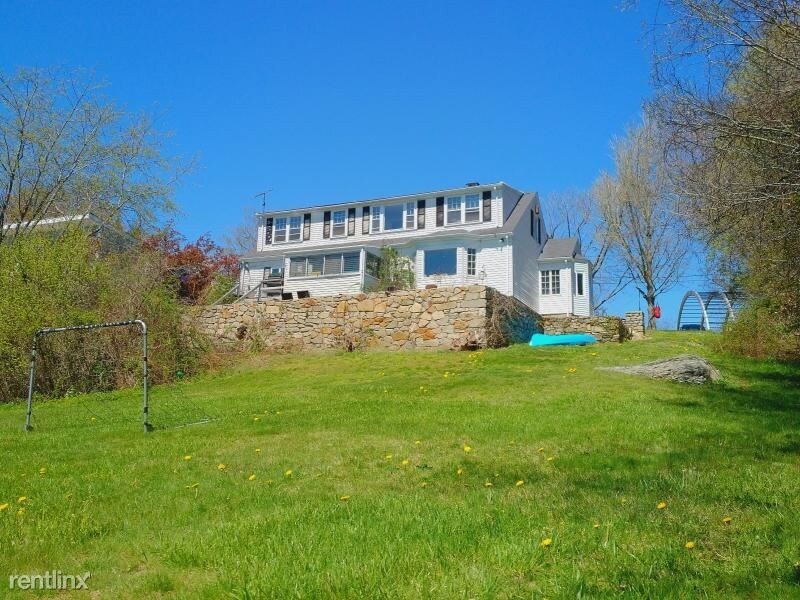 Primary Photo - 156 Crabtree Rd