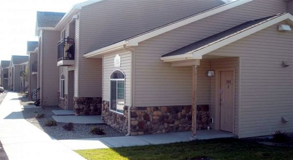 Building Photo - 156 Meadowview Ln