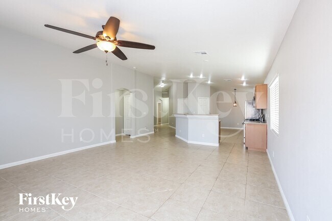 Building Photo - 4532 Silverwind Rd