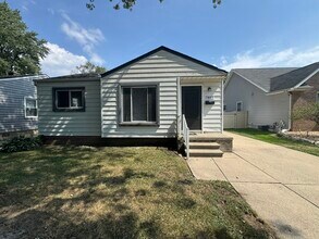 Building Photo - 7897 Cornell St