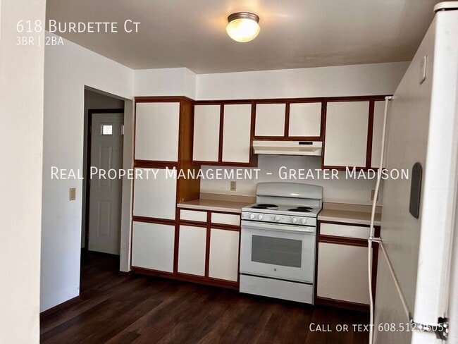 Foto del edificio - 618 Burdette Ct