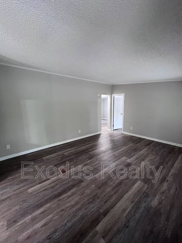 Foto del edificio - 141 Cherry Berry Ln