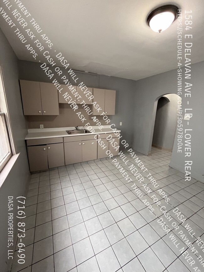 Building Photo - 1584 E Delavan Ave
