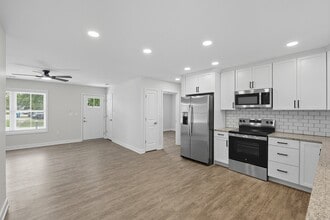 Building Photo - 6629 Ashbrooke Drive Building Photo - 6629 Ashbrooke Drive