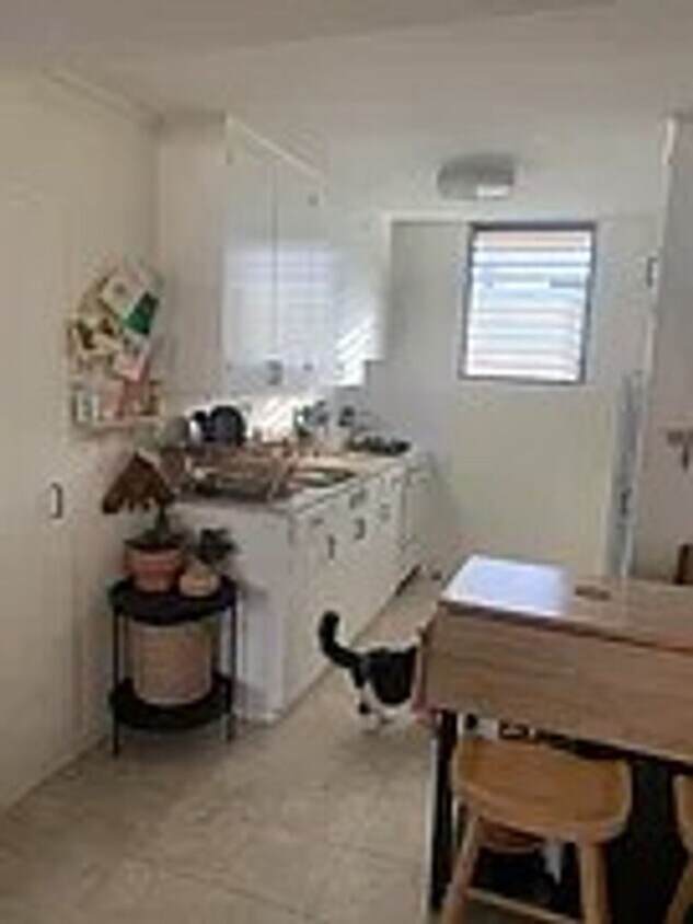 Foto del edificio - 3318 Sierra Dr