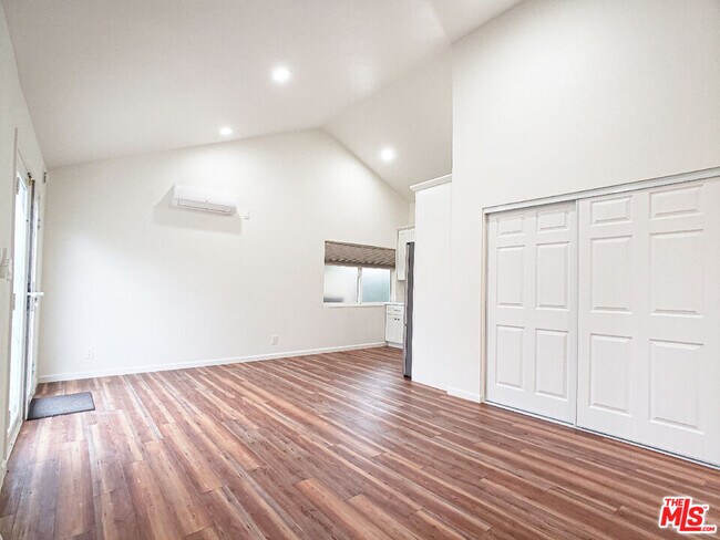 Foto del edificio - 602 Heather Ave