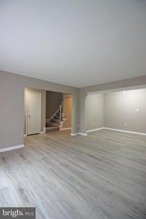 Foto del edificio - 8022 Northumberland Rd
