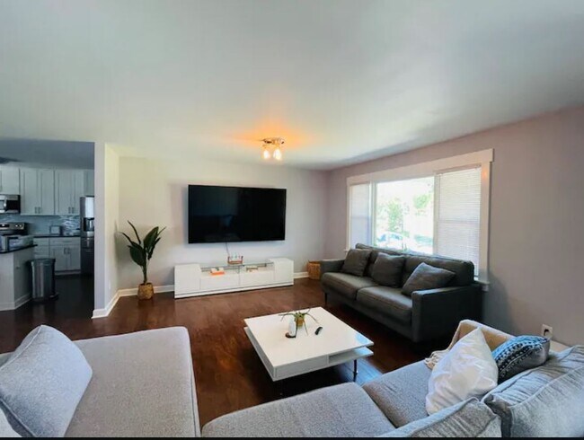 Foto del edificio - 3401 Castle Hayne Rd