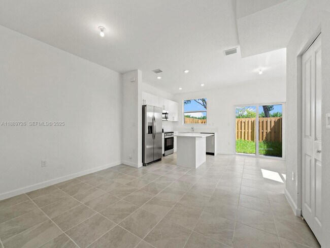 Foto del edificio - 1501 SE 27th Rd