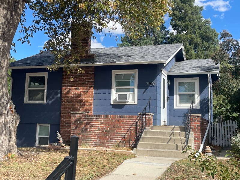 Primary Photo - 3590 S Bannock St