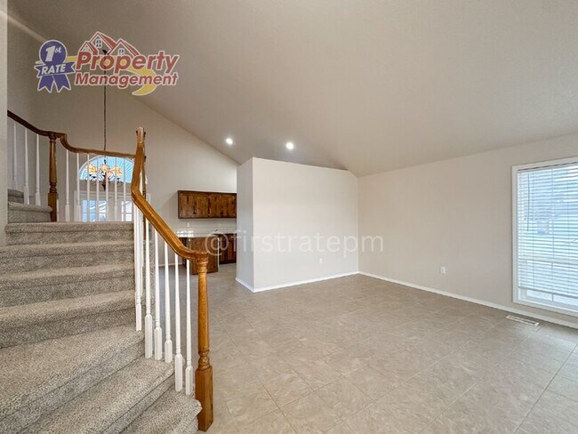 Foto del edificio - 1734 Summerridge Dr Ct E