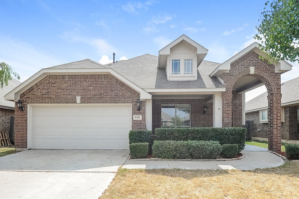 Foto principal - 656 Brooks St