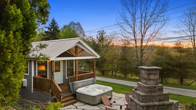 Photo - 153 Cool Springs Dr House