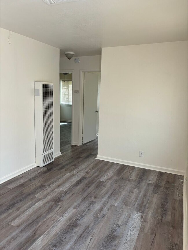 Building Photo - 6686 Yucca Ave