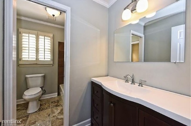 Building Photo - 3 br, 2 bath House - 14920 Cherry Ave