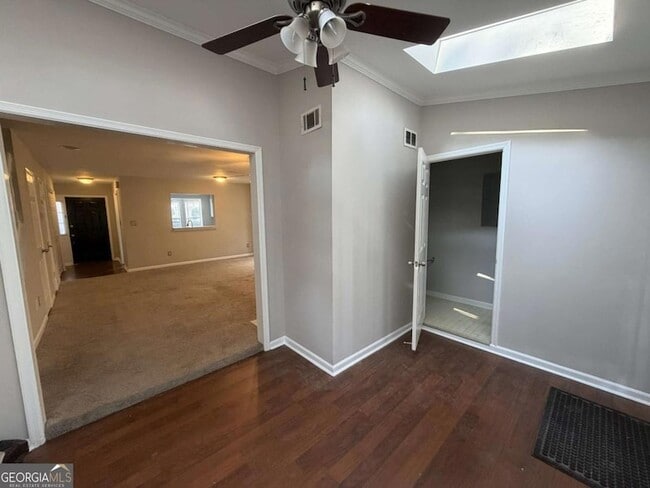 Foto del edificio - 2045 Fairways Ct