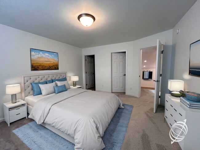 Foto del edificio - 3 Bed 3 Bath Townhome