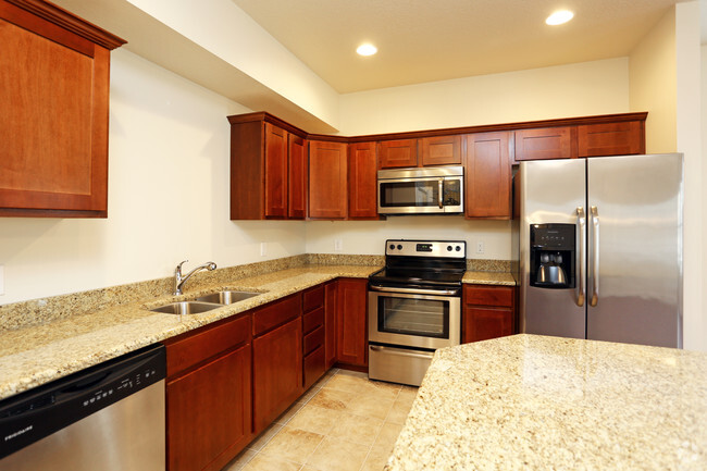 Kitchen - 29th Street Townhomes